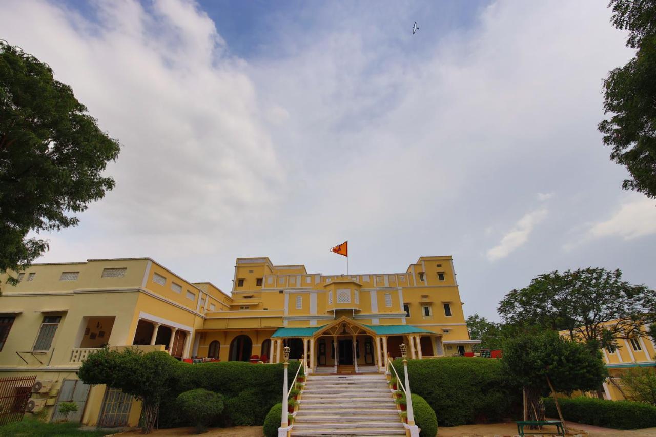 Hotel Roop Niwas Kothi, Near Mandawa Nawalgarh Exterior foto