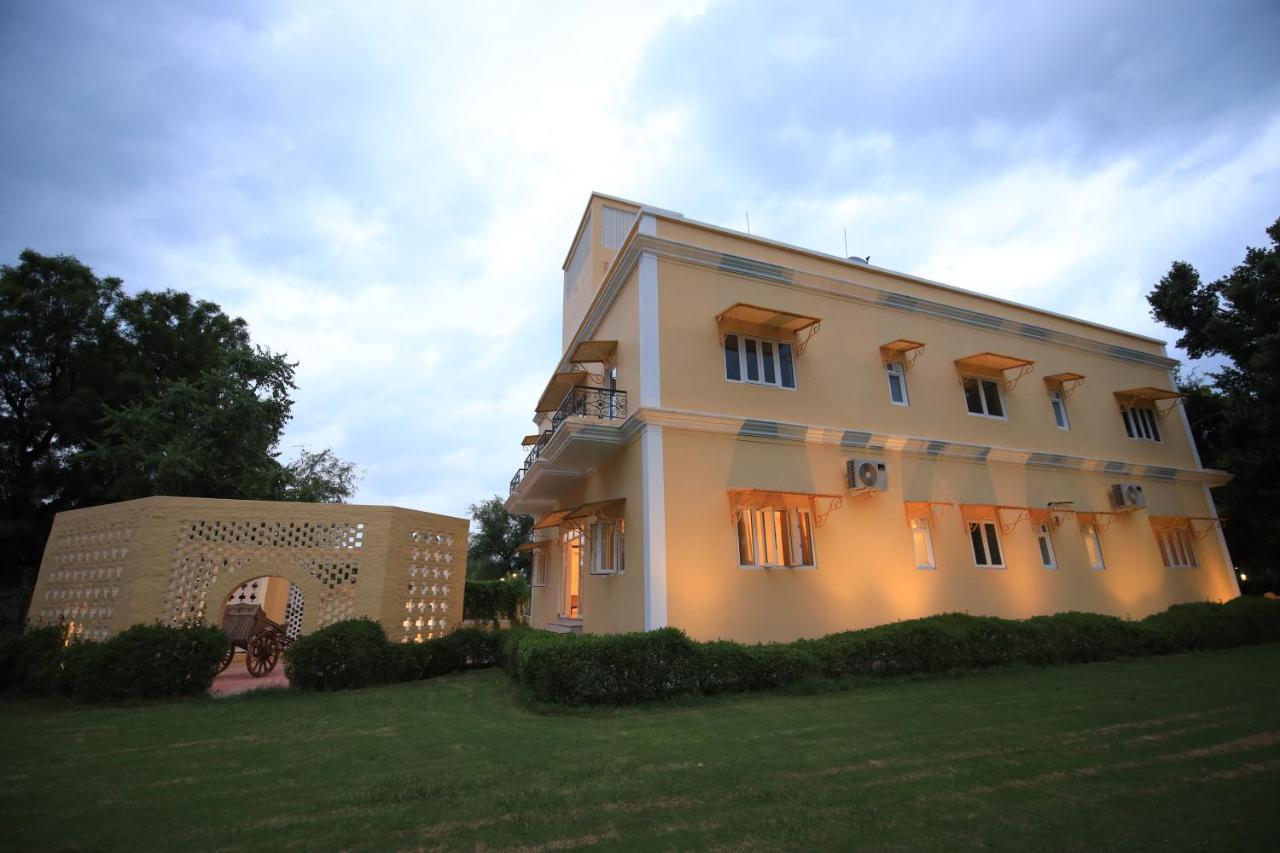 Hotel Roop Niwas Kothi, Near Mandawa Nawalgarh Exterior foto
